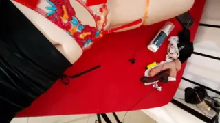 2386ss_02_French Amateur Fuck in Satin Clothes and Lingerie