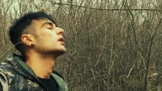 Arab Is Jerking off and Cumshot Is Making Nice dropping of Cum Sound