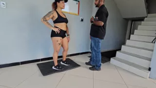 I take my neighbor out of his mind I made him fall into temptation so that he fucks me a lot my ass in the fur