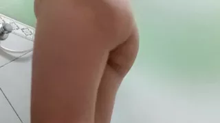 Assy wants to perform she wants to makes all happy