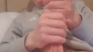 Collage lad wanking to porn