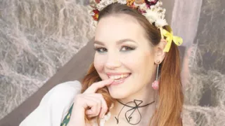 376 Elena Vega as Village Girl Masturabate in the Barn