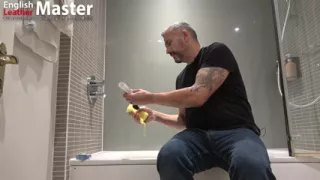 Niche fetish play soapy sponges from stepdad PREVIEW