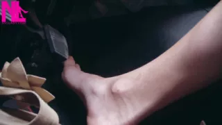 Crazy Barefoot Pedal Pumping on High Way