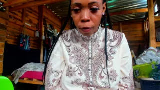 Role-playing Naughty Queen