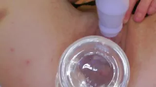 Zoey Portland Plays with Pussy