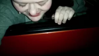 YoungEnglishBBW outdoor dodding handjob