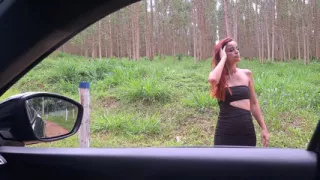 Flash cock to a girl in the car!
