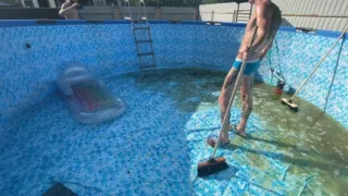 Pool Fucking - Public Sex