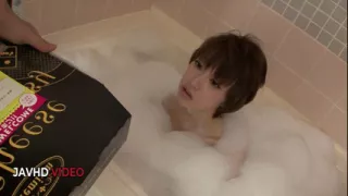 Sultry Japanese Temptress Akina Hara Gives Seductive Bath Blowjob Delight