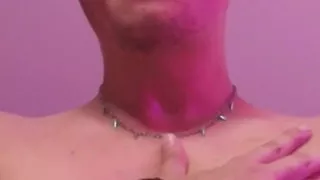 I catch a live of my girlfriend