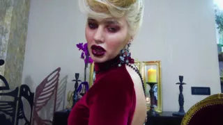 enslaved by  lipstick  kisses
