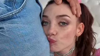 Shrooms-q's Hairy Pussy Is Fucked in Missionary Pose!
