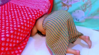 Beautiful Half Naked Hot Stepmom Stuck Under Bed & Show Her Big Ass to Make Me Hot for Get Anal Fuck