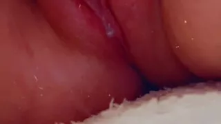 Real pulsating woman orgasm
