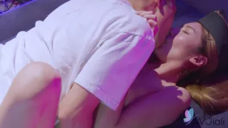 Chinese girl Li Zhiyan has wild sex with an old friend.
