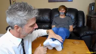 Elis Squirms on the Couch