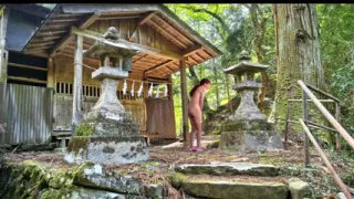 Nude Shrine