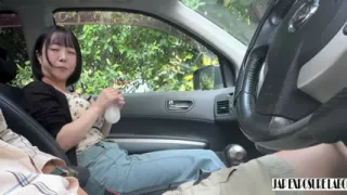 Megaton Boobs You Can See Even Through Her Clothes. Car Blowjob, Cum in Mouth, She Swallows It All!