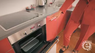 Housewife Joana Intense Blows off the Craftsman