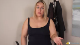 Sweeping Cleavage - JOI