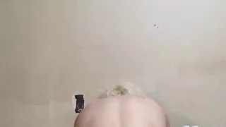 Twerking N Squirting Slut