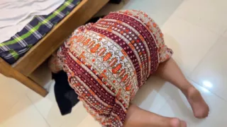 Egypt Beautiful Big Ass Curvy Muslim Hot Stepmom Stuck Under Bed Then She Want Anal Fuck From Me!