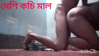 Bengali nas gets alone and out as much as she wants and then squeezes her milk out.