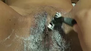 Shaving a Teen Latina Pussy