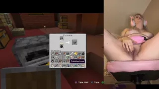 Gamer Girl Pussy Stretching and Squirting Close up