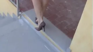 Retro - Putting Seamed Pantyhose on and Stroking Fan's Pic