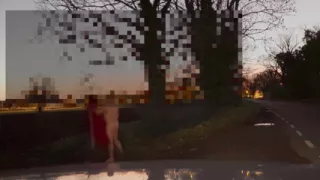 Naked with my bum in the air when the van passes