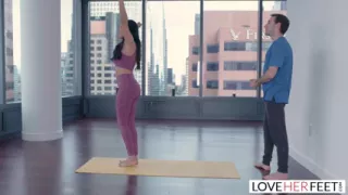 Big Tits Anissa Kate Fucks Her Yoga Instructor While On Session