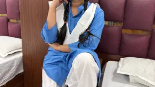 Dost Ki Virgin School Girlfriend Ko Oyo Le Jaa Ke Chudai Ki