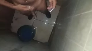 Man gets cocked and balls in single chamber bath