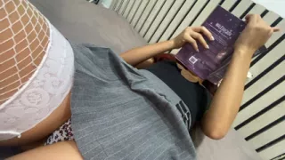 My best friend told me I want to try and ate my pussy whole