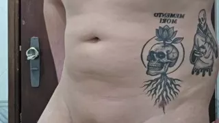 Chubby Showing off Naked Fell on the Net