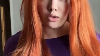 Daphne Fucks Her Pretty Pussy for You