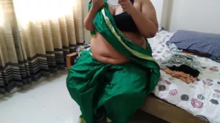 When the Desi mother-in-law was applying lipstick, the son-in-law came and was fucked