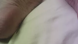 Cumming on my Pretty Feet