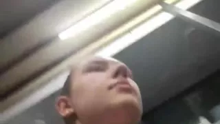 Jucielussie do public show in the gym