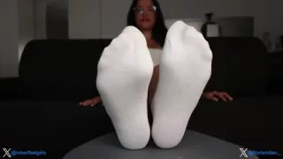 Foot Worship Footjob, Creampie and Messy Finish