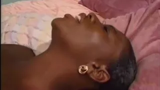 Horny white dude gets to bang a curvy black slut in bed
