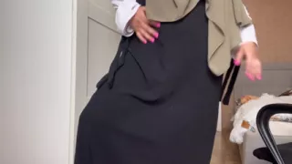 Friend's Arab Wife Gives JOI