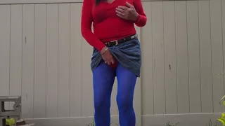 Gay cd outdoors. I cum in my pantyhose outfit.