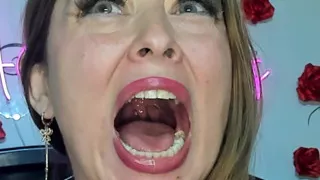 Camera Inside Me!! I'm Swallowing and Deepthroating Big Dinosaurs!