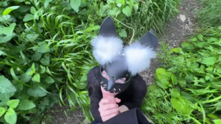 I caught a stranger masturbating and gave him a delicious blow job in the park.