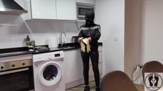 4K Stranger Ana Spears Breaks Into the House