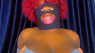 Sexy looking pregnant lady screaming
