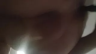 Shaven anal cumshota